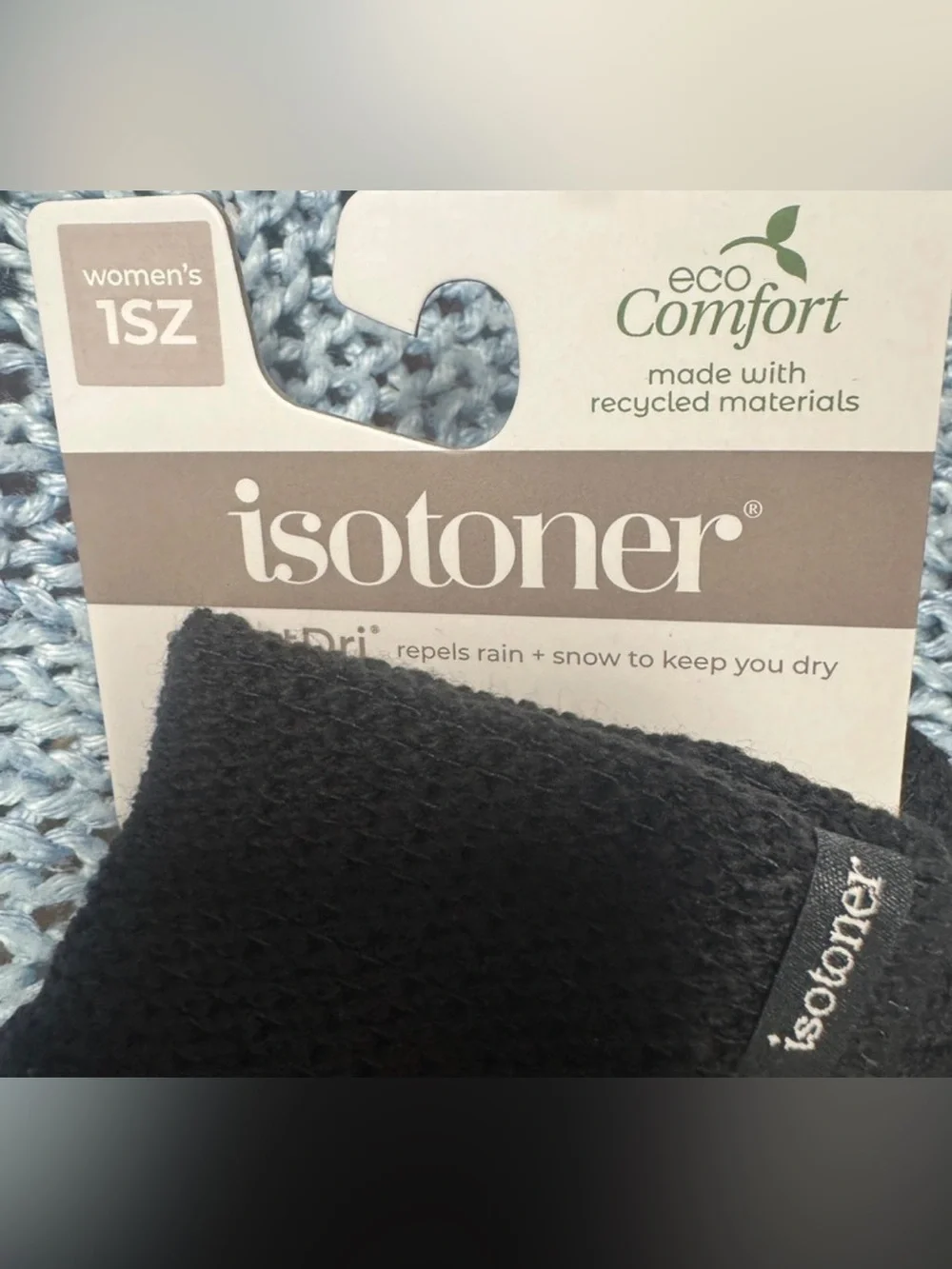 Isotoner women’s Black Knit Gloves